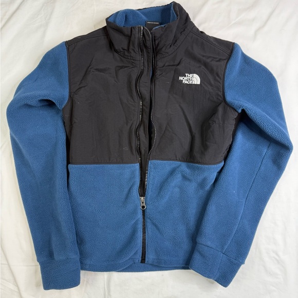 The North Face Jackets & Blazers - The North Face Fleece Jacket Full Zip Soft Warm Black XS A020425